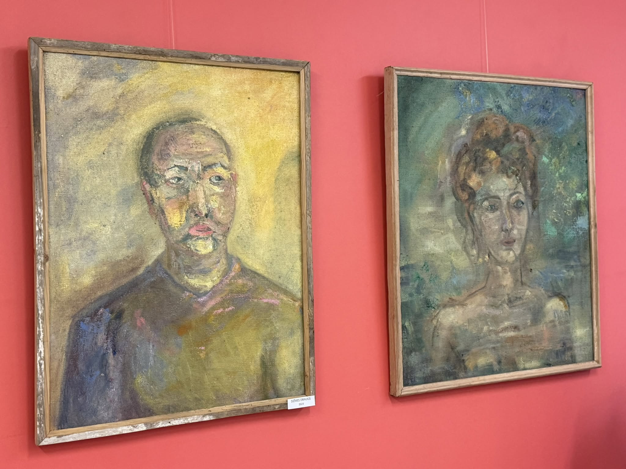 Ingas Troņinas gleznu izstāde “Būt par sevi” 