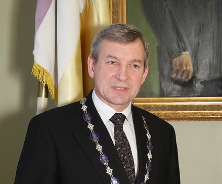 Bibliotēka aicina uz semināru–diskusiju “Industriālās attīstības ceļi un gaita mūsdienu pasaulē un Jelgavā”