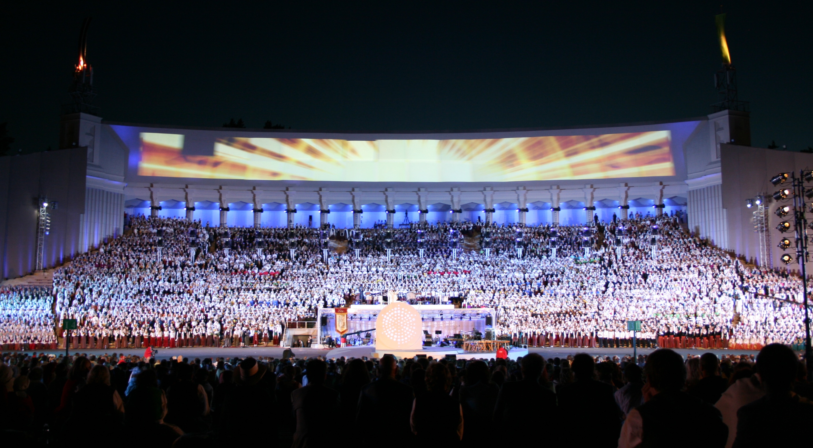 Ceļā uz Dziesmu svētkiem