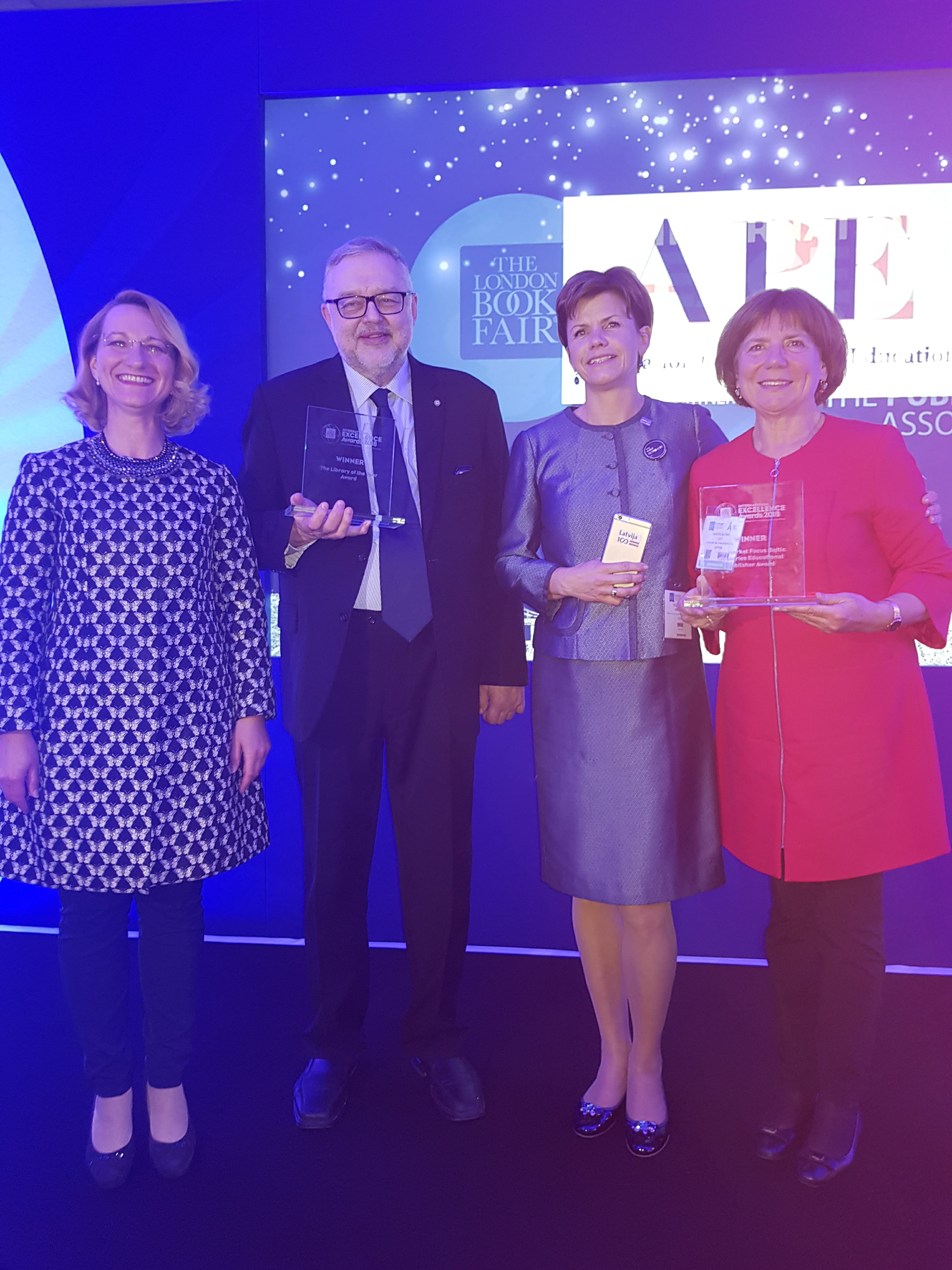 Latvijas Nacionālā bibliotēka ieguvusi Starptautisko izcilības balvu!