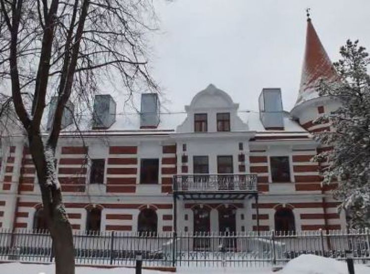 Atjaunotā Cēsu Centrālā bibliotēka