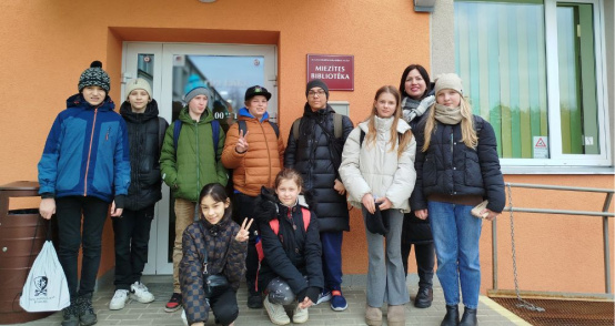 Ēnu diena bibliotēkās