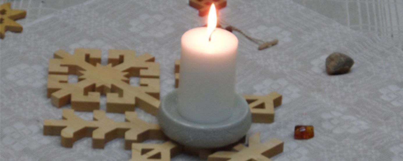 Iepazīsti sveču mēneša tradīcijas tautasdziesmu pasākumā!
