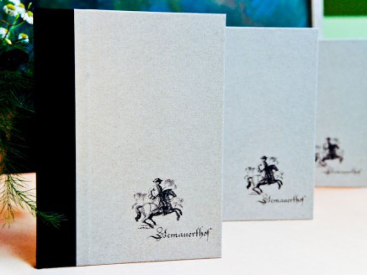 Jauna grāmata par Mūrmuižu