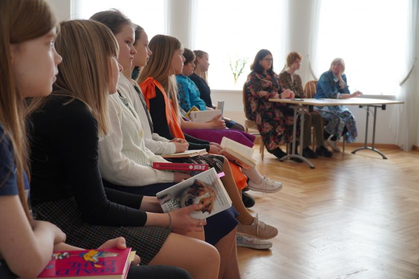 Jelgavas reģiona Skaļās lasīšanas sacensības bērnu bibliotēkā “Zinītis”